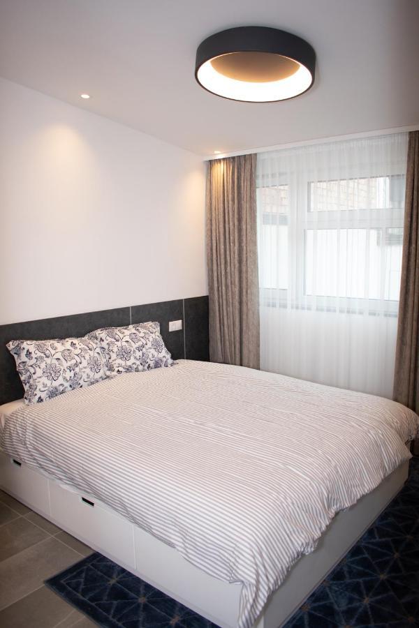 Luxury Cozy 2 Bdr Downtown Apt.5 Lejlighed *