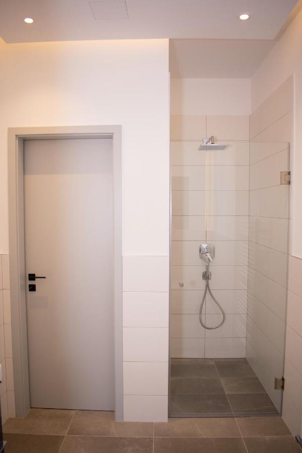 Apartament Luxury Cozy 2 Bdr Downtown Apt.5 Budapeszt
